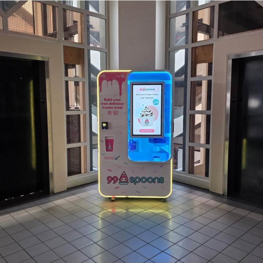 99 Spoons kiosk at XNA airport terminal